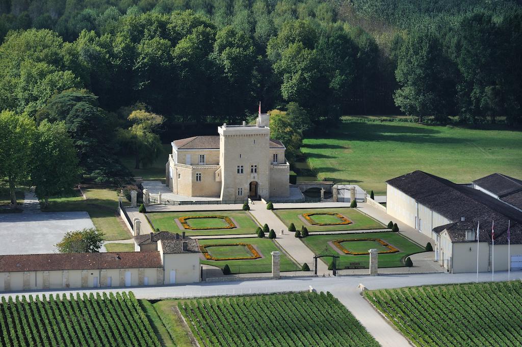 Chateau La Tour Carnet Saint-Laurent-de-Medoc Exterior foto